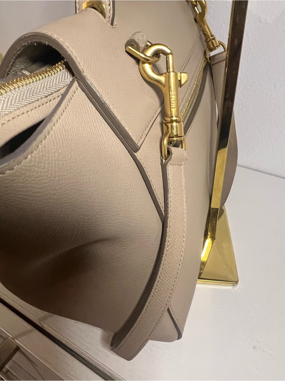 Celine Belt Bag Mini Beige Leather Handbag - Picture 4 of 16